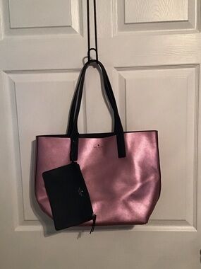 kate spade Metallic Pink Tote with Navy Handles and Pouch (B)